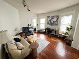 Building Photo - 2314 Ashland Ave