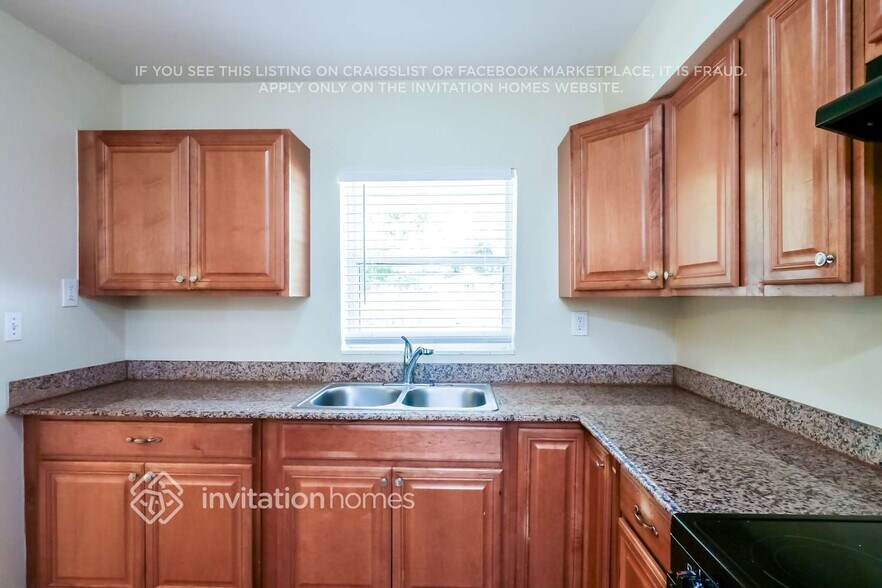 Building Photo - 931 Arizona Ave