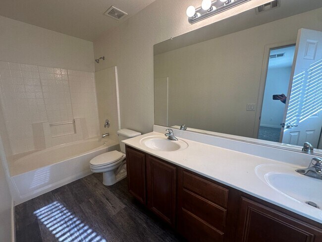 Building Photo - JACOBS RANCH IN AJ