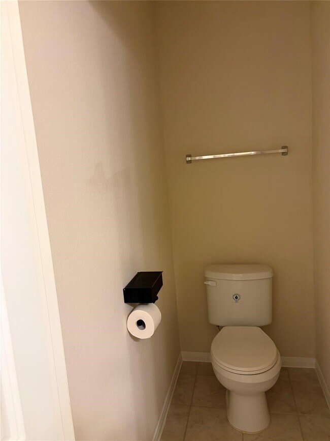 Building Photo - 14915 Silver Br Trl