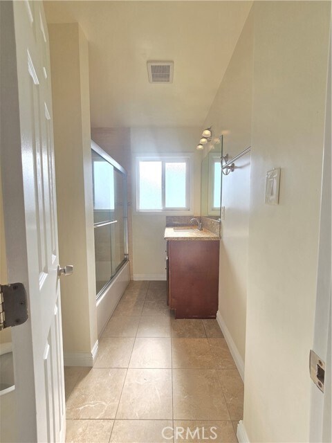 Building Photo - 8324 Advent Ave