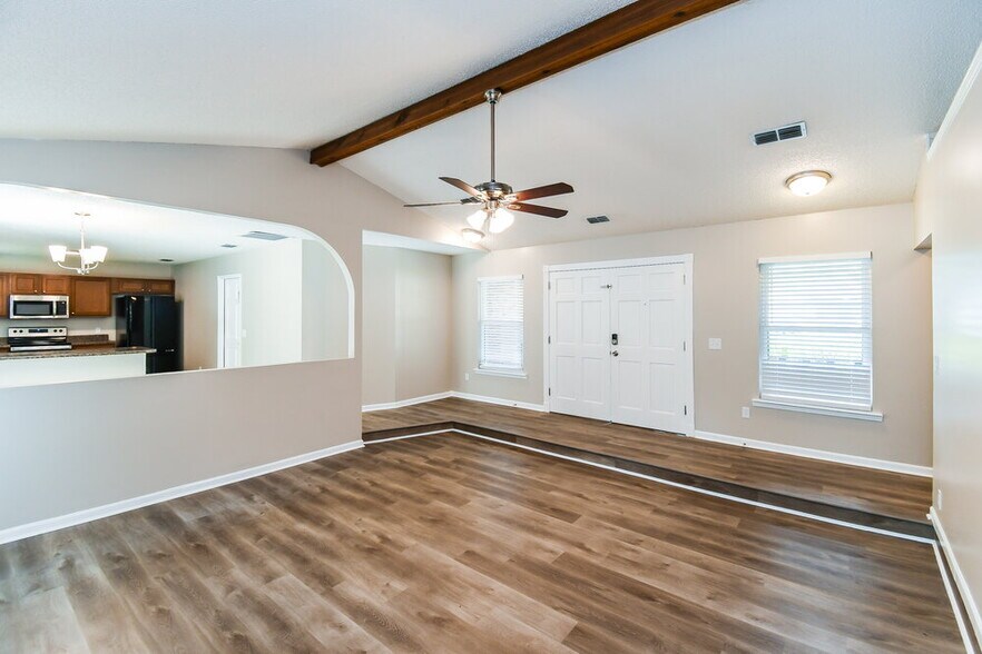 Building Photo - 7619 Jeremy David Ln