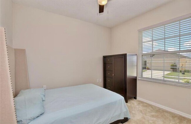 Building Photo - 492 Pinecrest Loop