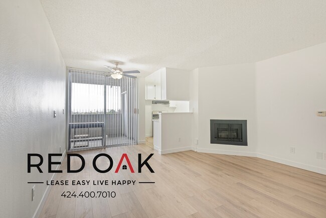 Building Photo - 8309 Cedros Ave