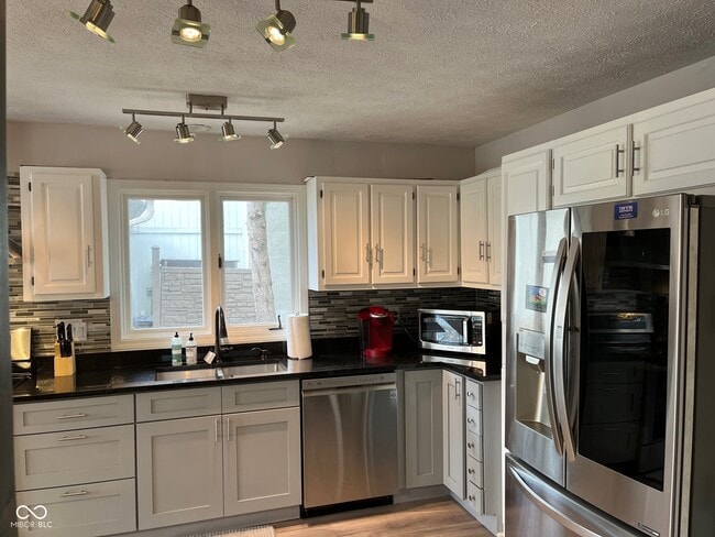 Building Photo - 3362 Eden Village Pl