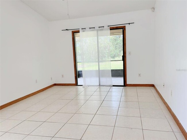 Building Photo - 3943 Greenview Pines Ct