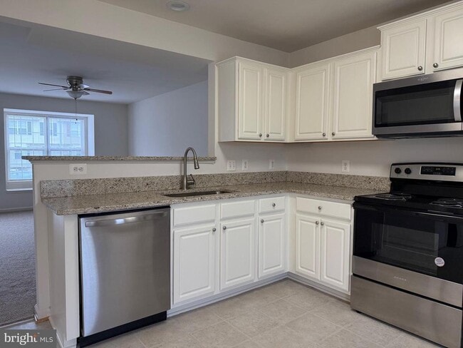 Building Photo - 109 Merrill Ct