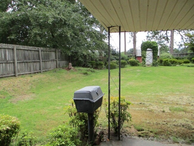 Building Photo - Updated 4 Br brick home in Martinez