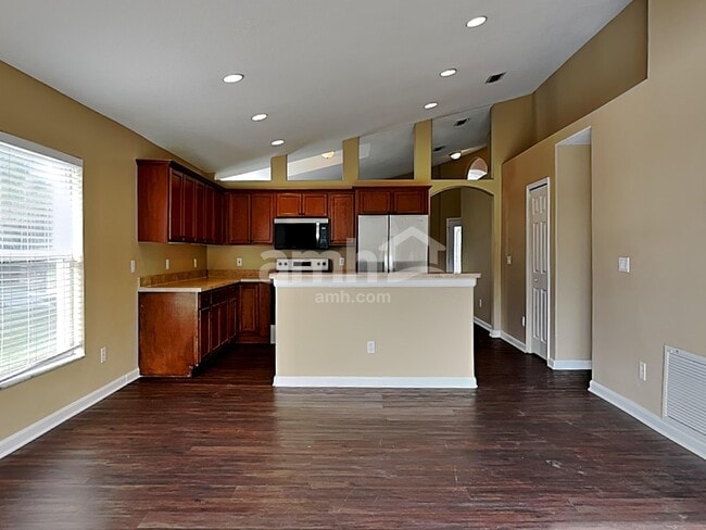 Building Photo - 6673 Bouganvillea Crescent Dr