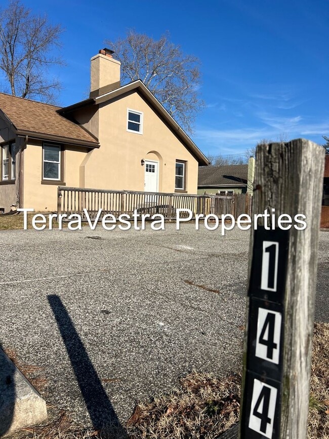 Building Photo - Single Family in Elmer! Eligible for $500 Security Deposit.