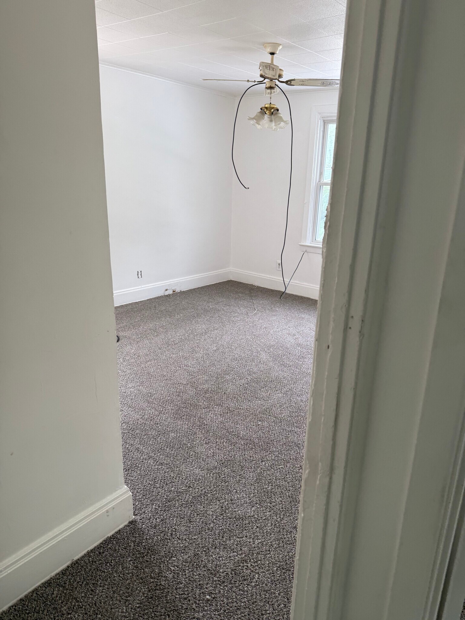 Bedroom - 1318 Wood St