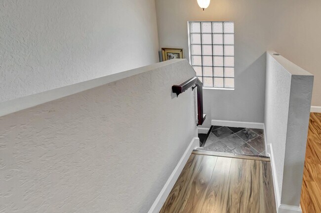 Building Photo - 6788 Hendry Dr
