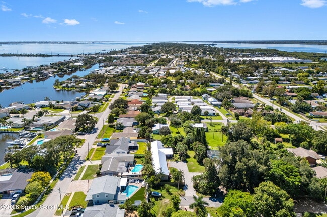 Building Photo - 1625 Hortana Dr