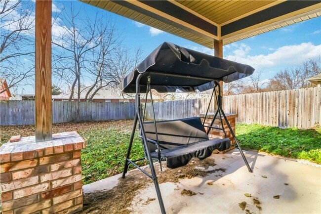 Building Photo - 1299 N Sicily Ln