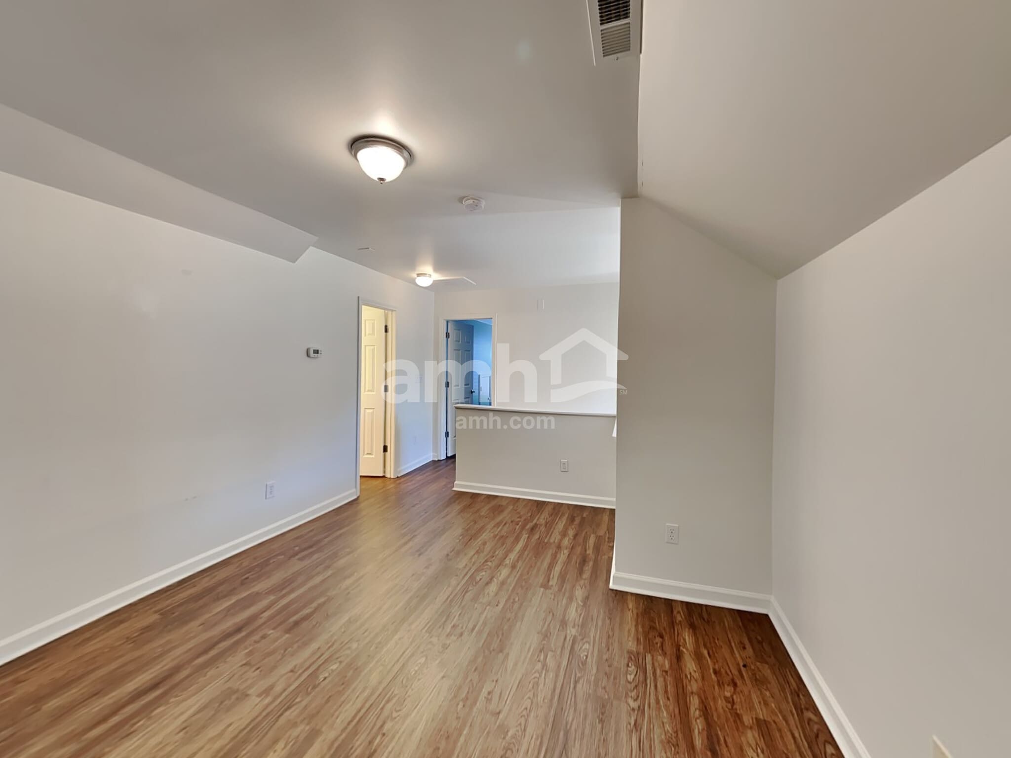 Building Photo - 145 Pearson Place