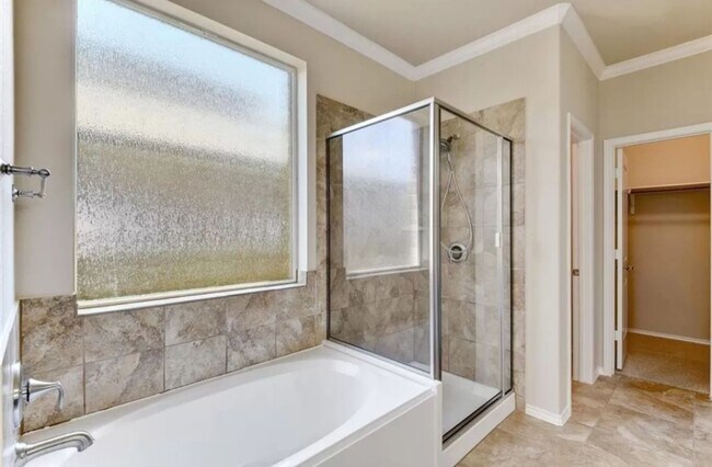 Building Photo - 4/3.5 in Teravista - Great home, Community...