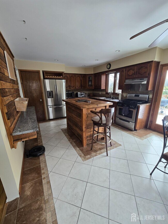 Building Photo - 241 Monmouth Rd