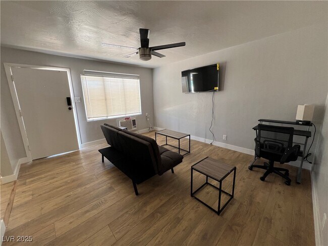 Building Photo - 1401 S Casino Center Blvd