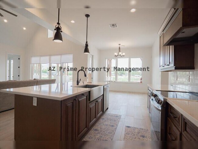 Building Photo - 4831 W Pearce Rd