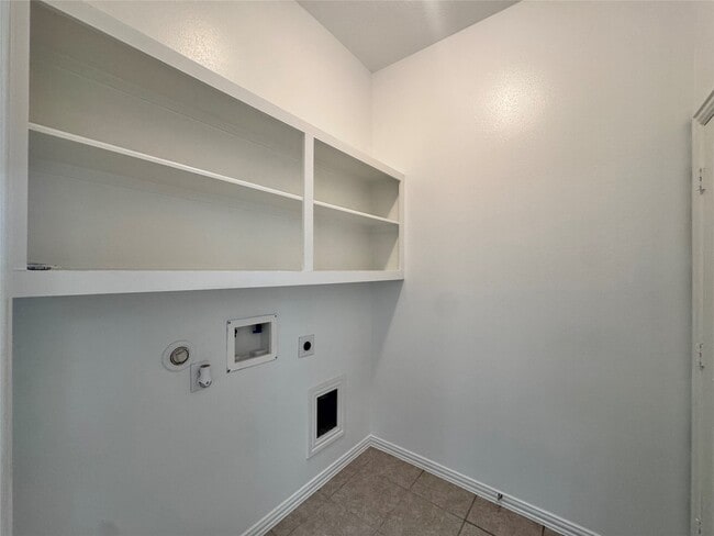 Building Photo - 7502 Quiet Trace Ln