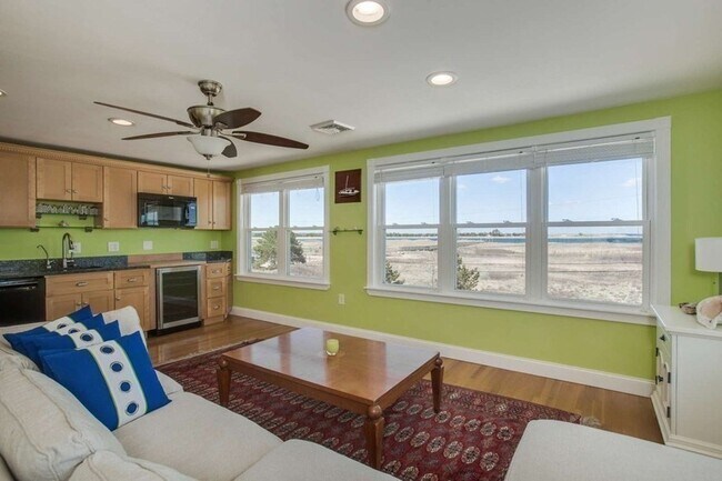 Building Photo - 99 N Reservation Terrace