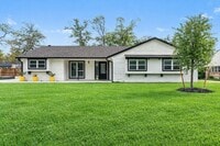 Building Photo - 28814 Holly Hill Dr