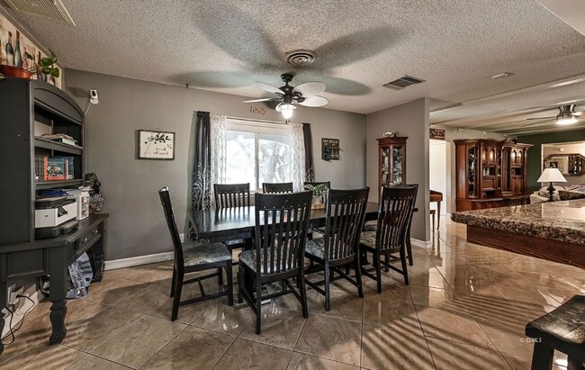 Building Photo - Beautiful Solar-Powered 4 Bedroom Home