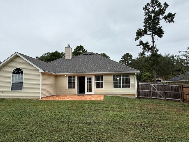 Building Photo - East Tallahassee Home Near Fallschase