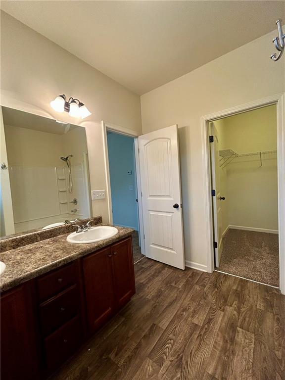 Building Photo - 664 Oakside Pl