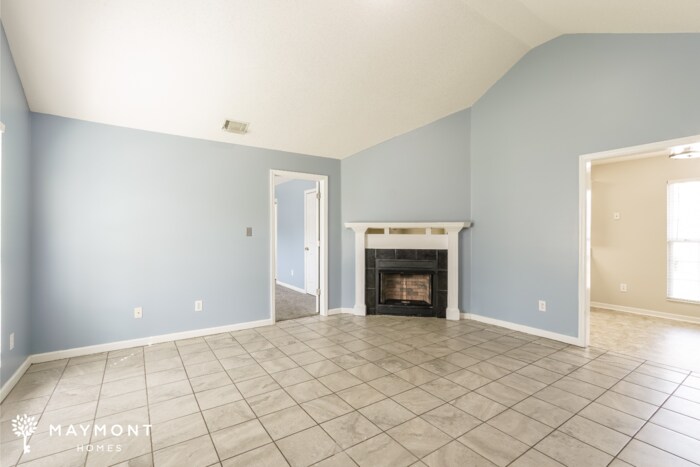 Building Photo - 3239 Peninsula Dr