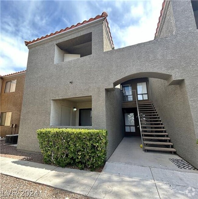 Building Photo - Cozy One Bedroom in Desert Shores