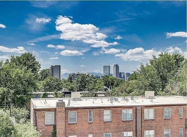 Building Photo - 1245 Columbine St