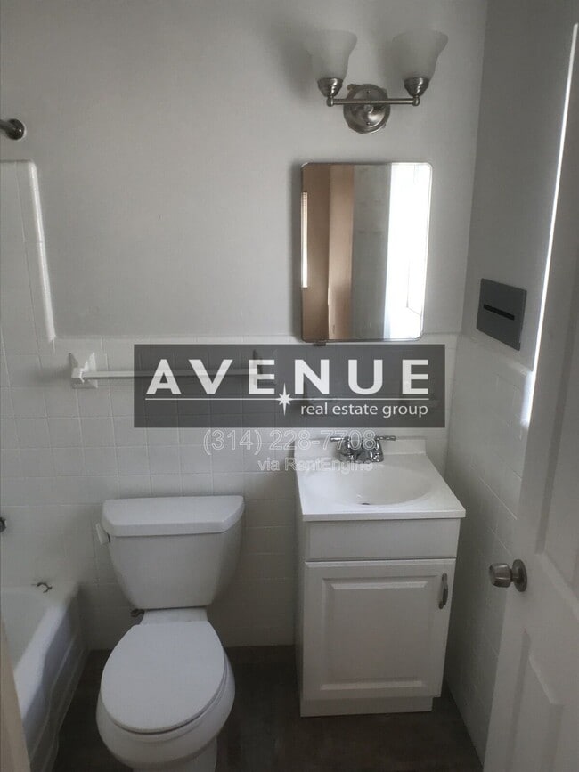 Building Photo - 720 Preakness Ln