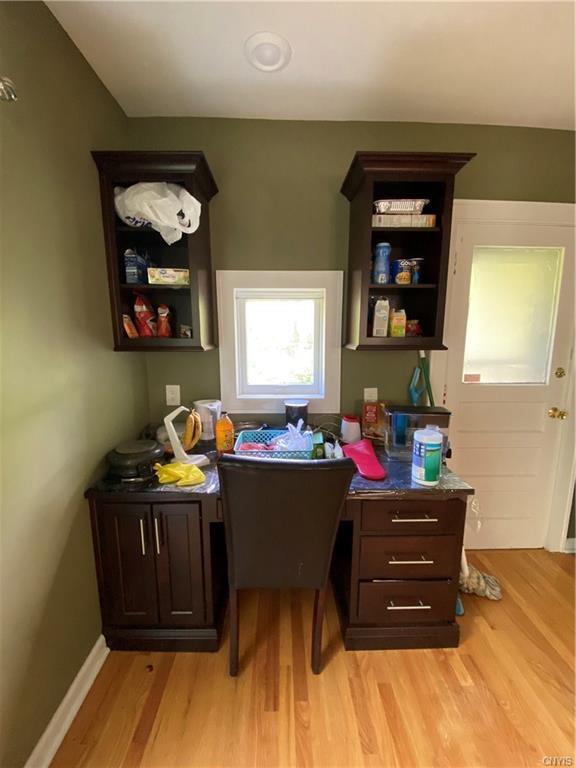 Building Photo - 208 Bassett St