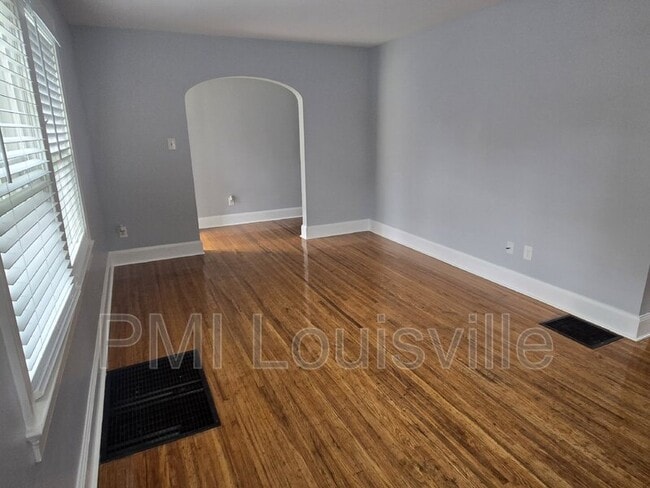 Building Photo - 2929 Bon Air Ave