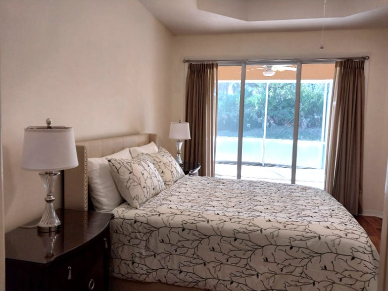 Building Photo - 5641 Hidden Oak Ct