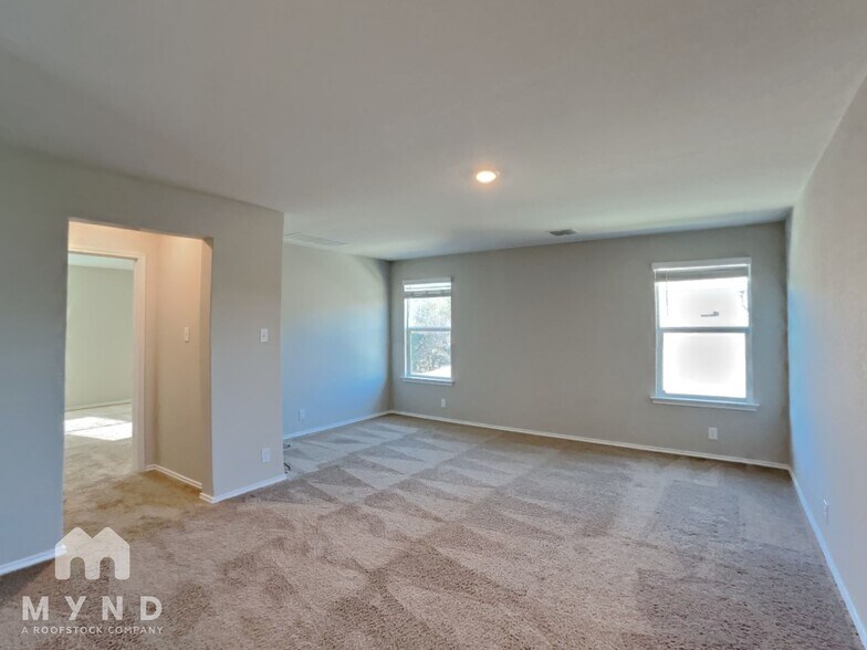 Building Photo - 14614 Fronted Goose