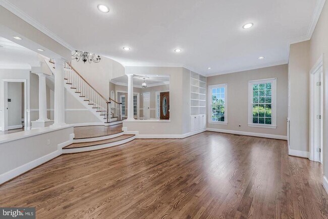 Building Photo - 615 Nalls Farm Way