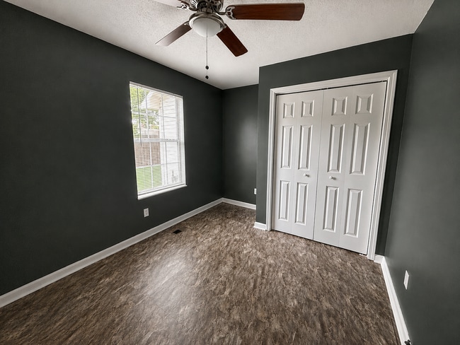 Building Photo - 1209 Fielding Dr