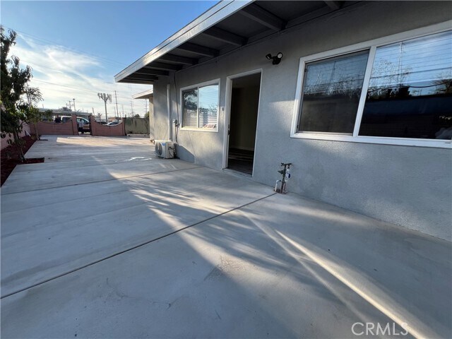 Building Photo - 1517 S Diamond St