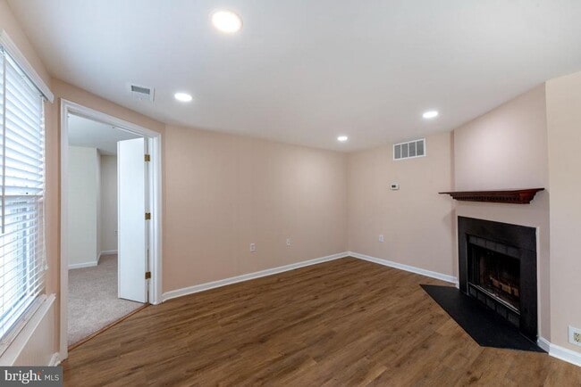 Building Photo - 4356 Pembrook Village Dr