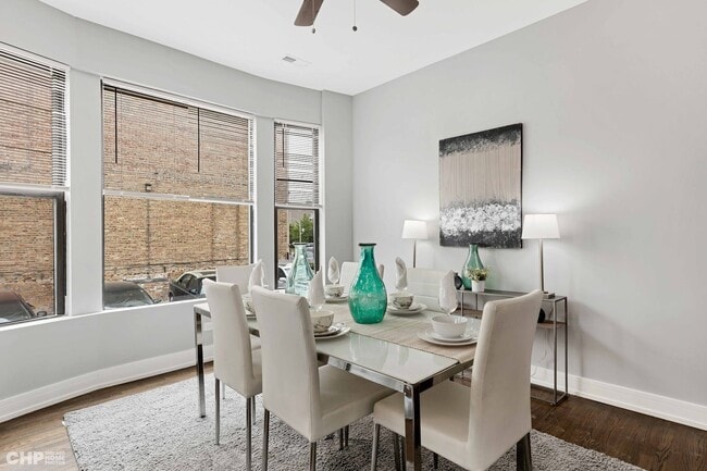 Building Photo - 414 E 44th St