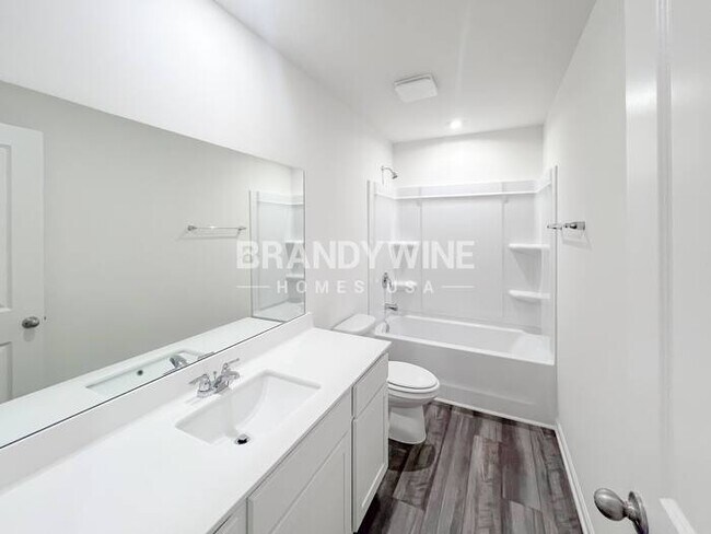 Building Photo - 63 Rowlett Pl