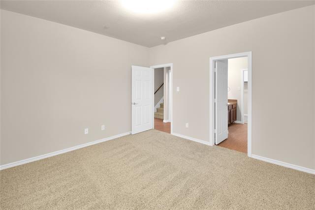 Building Photo - 5416 Del Rey Dr