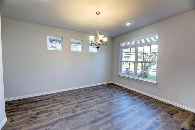 Building Photo - 1012 Rosebay Dr