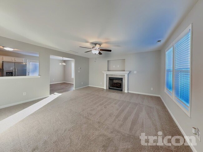 Building Photo - 147 Cattail Ln