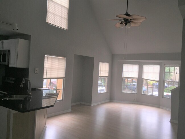 Building Photo - 6400 Raleigh St