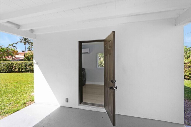 Building Photo - 3296 NW 14th Terrace