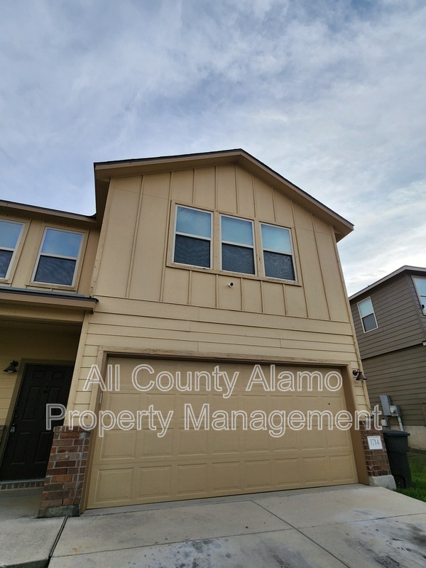 Building Photo - 3714 Seco Tierra