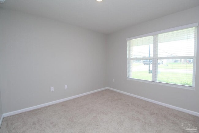 Building Photo - 7524 Oak Lake Blvd